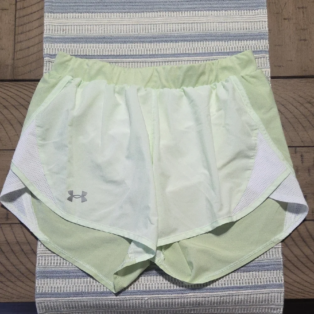 Under Armour Green Athletic Shorts - Picture 1 of 11